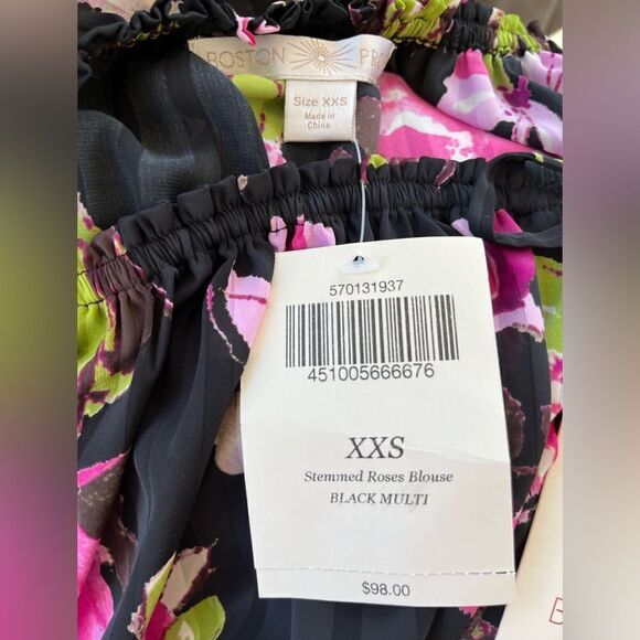 New with tags Boston Proper Stemmed Roses Blouse, Black multi, size XXS - Picture 8 of 8